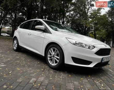 Белый Форд Фокус, объемом двигателя 2 л и пробегом 100 тыс. км за 8500 $, фото 1 на Automoto.ua