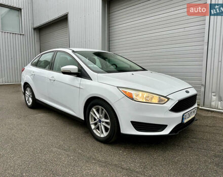 Білий Форд Фокус, об'ємом двигуна 2 л та пробігом 137 тис. км за 8400 $, фото 1 на Automoto.ua