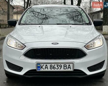 Белый Форд Фокус, объемом двигателя 2 л и пробегом 186 тыс. км за 8900 $, фото 1 на Automoto.ua