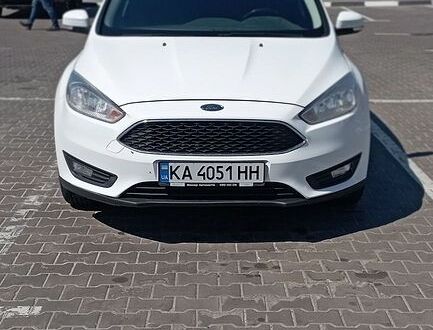 Білий Форд Фокус, об'ємом двигуна 1 л та пробігом 182 тис. км за 8000 $, фото 1 на Automoto.ua