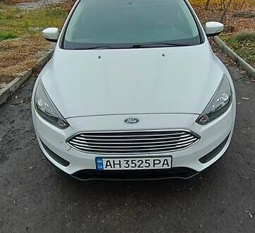 Білий Форд Фокус, об'ємом двигуна 2 л та пробігом 189 тис. км за 8600 $, фото 1 на Automoto.ua