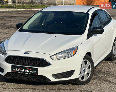 Білий Форд Фокус, об'ємом двигуна 2 л та пробігом 61 тис. км за 10299 $, фото 1 на Automoto.ua