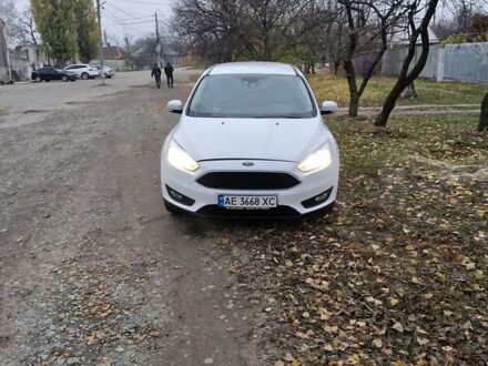 Белый Форд Фокус, объемом двигателя 2 л и пробегом 174 тыс. км за 9500 $, фото 1 на Automoto.ua