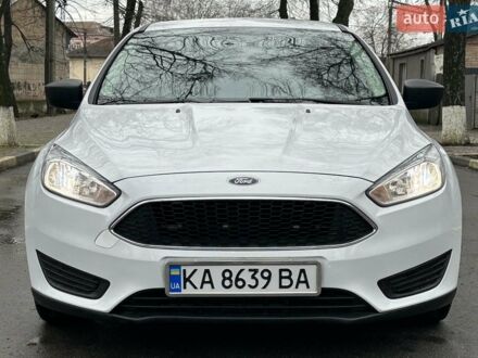 Белый Форд Фокус, объемом двигателя 2 л и пробегом 186 тыс. км за 8200 $, фото 1 на Automoto.ua
