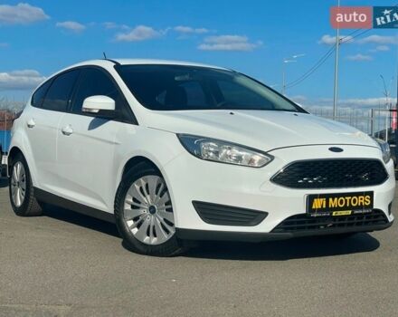 Белый Форд Фокус, объемом двигателя 1.6 л и пробегом 141 тыс. км за 9500 $, фото 1 на Automoto.ua