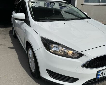 Белый Форд Фокус, объемом двигателя 2 л и пробегом 145 тыс. км за 8800 $, фото 1 на Automoto.ua