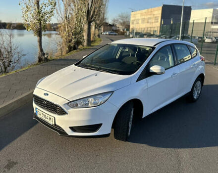 Белый Форд Фокус, объемом двигателя 1.6 л и пробегом 131 тыс. км за 9200 $, фото 1 на Automoto.ua