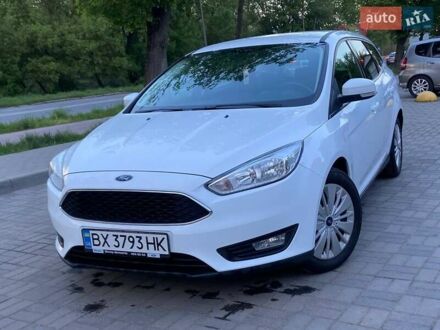 Форд Фокус 2018 в Хмельницком на Automoto.ua Белый Форд Фокус, объемом двигателя 1 л и пробегом 169 тыс. км за 6395 $, фото 1 на Automoto.ua