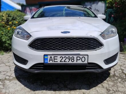 Білий Форд Фокус, об'ємом двигуна 2 л та пробігом 146 тис. км за 8300 $, фото 1 на Automoto.ua