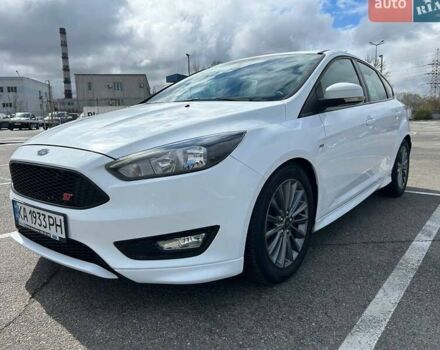 Білий Форд Фокус, об'ємом двигуна 1.5 л та пробігом 146 тис. км за 11000 $, фото 1 на Automoto.ua