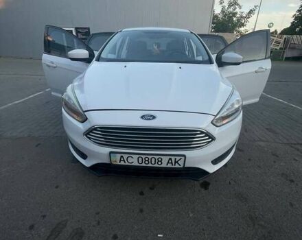 Белый Форд Фокус, объемом двигателя 2 л и пробегом 218 тыс. км за 10200 $, фото 1 на Automoto.ua