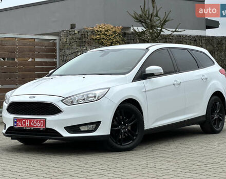 Білий Форд Фокус, об'ємом двигуна 1.5 л та пробігом 224 тис. км за 10999 $, фото 1 на Automoto.ua