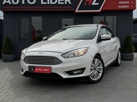 Білий Форд Фокус, об'ємом двигуна 2 л та пробігом 211 тис. км за 8897 $, фото 1 на Automoto.ua
