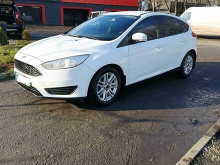 Білий Форд Фокус, об'ємом двигуна 1.6 л та пробігом 112 тис. км за 9000 $, фото 1 на Automoto.ua