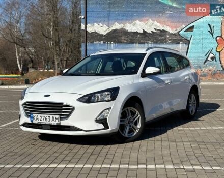 Белый Форд Фокус, объемом двигателя 1.5 л и пробегом 161 тыс. км за 13490 $, фото 1 на Automoto.ua