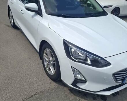Білий Форд Фокус, об'ємом двигуна 1.5 л та пробігом 157 тис. км за 14300 $, фото 1 на Automoto.ua