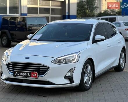 Білий Форд Фокус, об'ємом двигуна 1.5 л та пробігом 158 тис. км за 14440 $, фото 1 на Automoto.ua