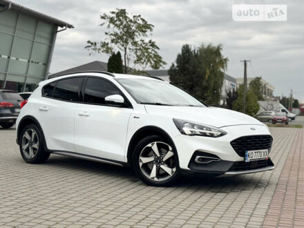 Белый Форд Фокус, объемом двигателя 1.5 л и пробегом 76 тыс. км за 18999 $, фото 1 на Automoto.ua