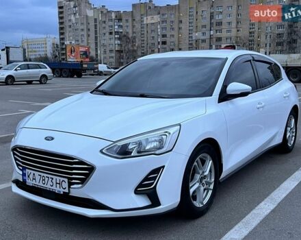 Белый Форд Фокус, объемом двигателя 1.5 л и пробегом 139 тыс. км за 10200 $, фото 1 на Automoto.ua