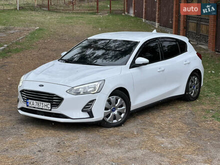 Форд Фокус 2019 у Києві на Automoto.ua Білий Форд Фокус, об'ємом двигуна 1.5 л та пробігом 138 тис. км за 11500 $, фото 1 на Automoto.ua