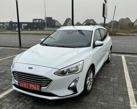 Белый Форд Фокус, объемом двигателя 1.5 л и пробегом 231 тыс. км за 12900 $, фото 1 на Automoto.ua