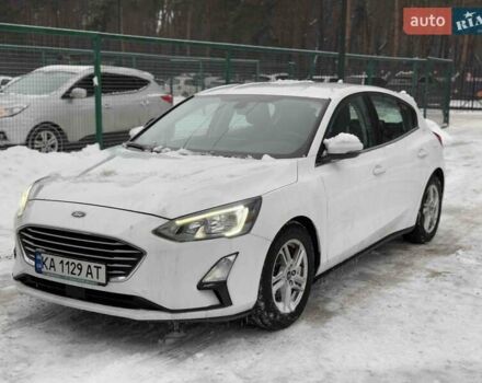 Білий Форд Фокус, об'ємом двигуна 1.5 л та пробігом 78 тис. км за 13900 $, фото 1 на Automoto.ua