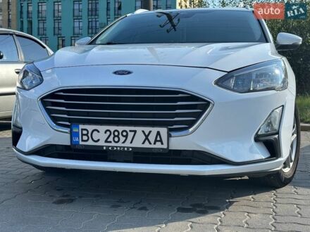 Білий Форд Фокус, об'ємом двигуна 1.5 л та пробігом 146 тис. км за 14000 $, фото 1 на Automoto.ua