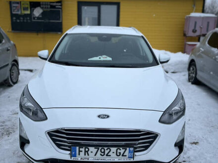 Білий Форд Фокус, об'ємом двигуна 1.5 л та пробігом 183 тис. км за 13299 $, фото 1 на Automoto.ua