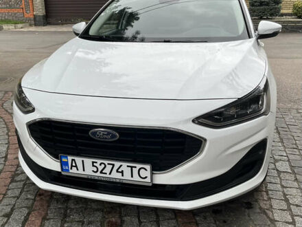 Білий Форд Фокус, об'ємом двигуна 1.5 л та пробігом 181 тис. км за 17800 $, фото 1 на Automoto.ua