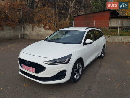 Белый Форд Фокус, объемом двигателя 1.5 л и пробегом 82 тыс. км за 18500 $, фото 1 на Automoto.ua