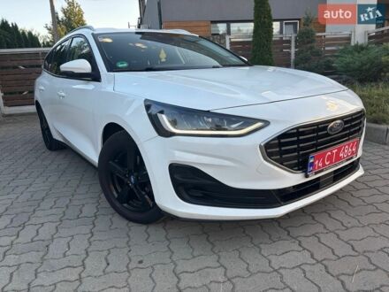 Белый Форд Фокус, объемом двигателя 1.5 л и пробегом 187 тыс. км за 14000 $, фото 1 на Automoto.ua