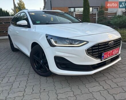 Белый Форд Фокус, объемом двигателя 1.5 л и пробегом 187 тыс. км за 14000 $, фото 1 на Automoto.ua