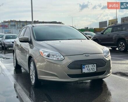 Бежевый Форд Фокус, объемом двигателя 0 л и пробегом 33 тыс. км за 8300 $, фото 2 на Automoto.ua
