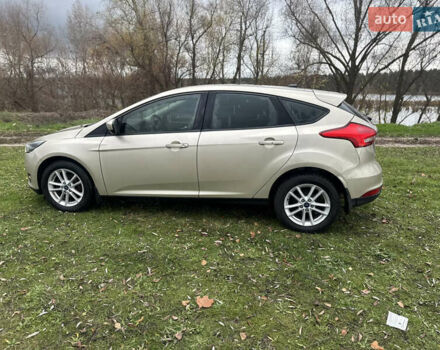 Бежевый Форд Фокус, объемом двигателя 2 л и пробегом 115 тыс. км за 7299 $, фото 4 на Automoto.ua