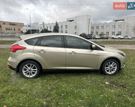 Бежевый Форд Фокус, объемом двигателя 2 л и пробегом 115 тыс. км за 7299 $, фото 10 на Automoto.ua