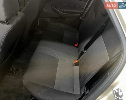 Бежевый Форд Фокус, объемом двигателя 2 л и пробегом 172 тыс. км за 8000 $, фото 8 на Automoto.ua