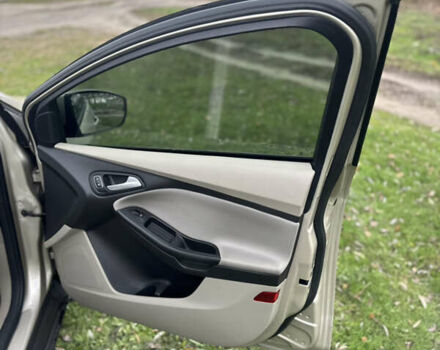 Бежевый Форд Фокус, объемом двигателя 2 л и пробегом 115 тыс. км за 7299 $, фото 24 на Automoto.ua