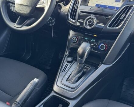 Бежевий Форд Фокус, об'ємом двигуна 2 л та пробігом 114 тис. км за 9600 $, фото 19 на Automoto.ua