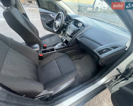 Бежевий Форд Фокус, об'ємом двигуна 2 л та пробігом 105 тис. км за 9200 $, фото 10 на Automoto.ua