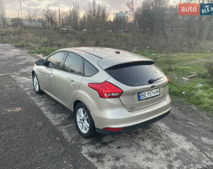 Бежевый Форд Фокус, объемом двигателя 2 л и пробегом 105 тыс. км за 9200 $, фото 6 на Automoto.ua