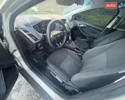 Бежевый Форд Фокус, объемом двигателя 2 л и пробегом 105 тыс. км за 9200 $, фото 15 на Automoto.ua