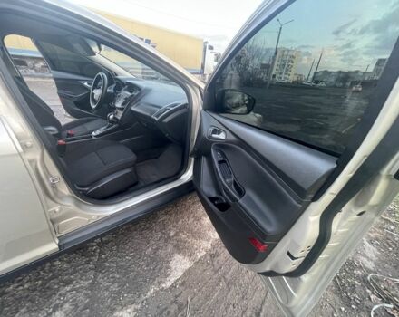 Бежевый Форд Фокус, объемом двигателя 2 л и пробегом 105 тыс. км за 9200 $, фото 10 на Automoto.ua