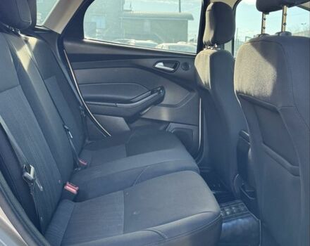 Бежевий Форд Фокус, об'ємом двигуна 2 л та пробігом 114 тис. км за 9600 $, фото 16 на Automoto.ua