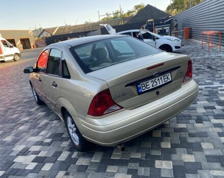 Бежевый Форд Фокус, объемом двигателя 2 л и пробегом 220 тыс. км за 2299 $, фото 2 на Automoto.ua