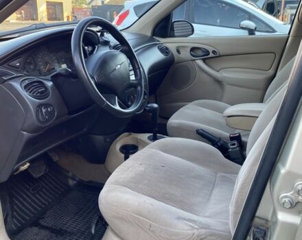 Бежевый Форд Фокус, объемом двигателя 2 л и пробегом 220 тыс. км за 2299 $, фото 5 на Automoto.ua