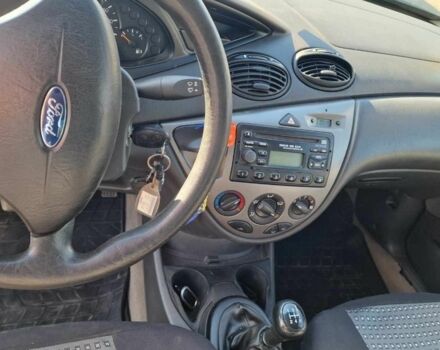 Бежевый Форд Фокус, объемом двигателя 1.6 л и пробегом 345 тыс. км за 3500 $, фото 6 на Automoto.ua