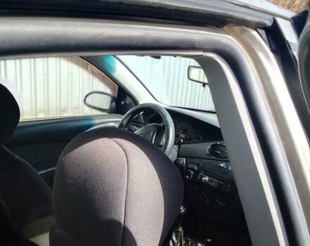 Бежевый Форд Фокус, объемом двигателя 1.6 л и пробегом 351 тыс. км за 3000 $, фото 8 на Automoto.ua