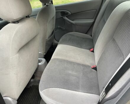 Бежевый Форд Фокус, объемом двигателя 2 л и пробегом 160 тыс. км за 2900 $, фото 9 на Automoto.ua