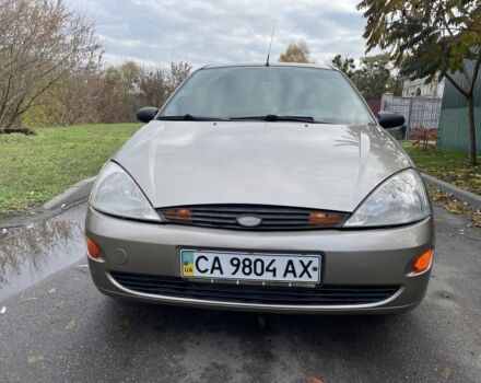 Бежевый Форд Фокус, объемом двигателя 2 л и пробегом 160 тыс. км за 2900 $, фото 2 на Automoto.ua