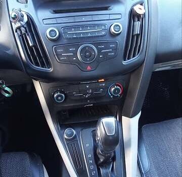 Бежевий Форд Фокус, об'ємом двигуна 2 л та пробігом 140 тис. км за 7999 $, фото 7 на Automoto.ua